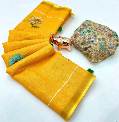 Women Floral Print Saree with Contrast Border
