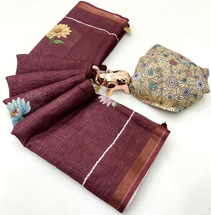 Women Floral Print Saree with Contrast Border