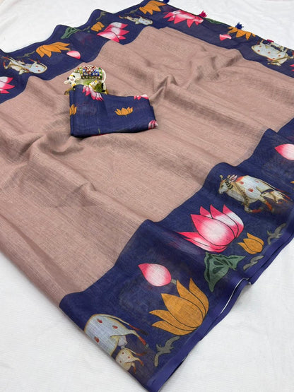 Women Floral Print Saree with Contrast Border