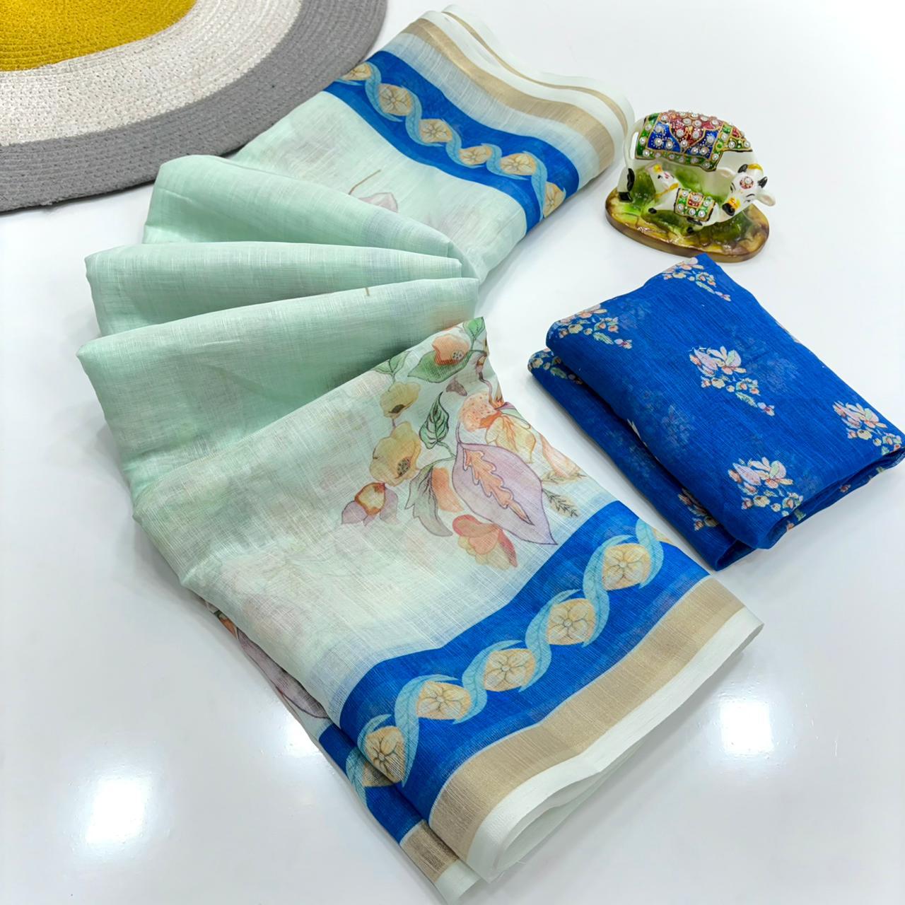 Women Floral Print Saree with Contrast Border