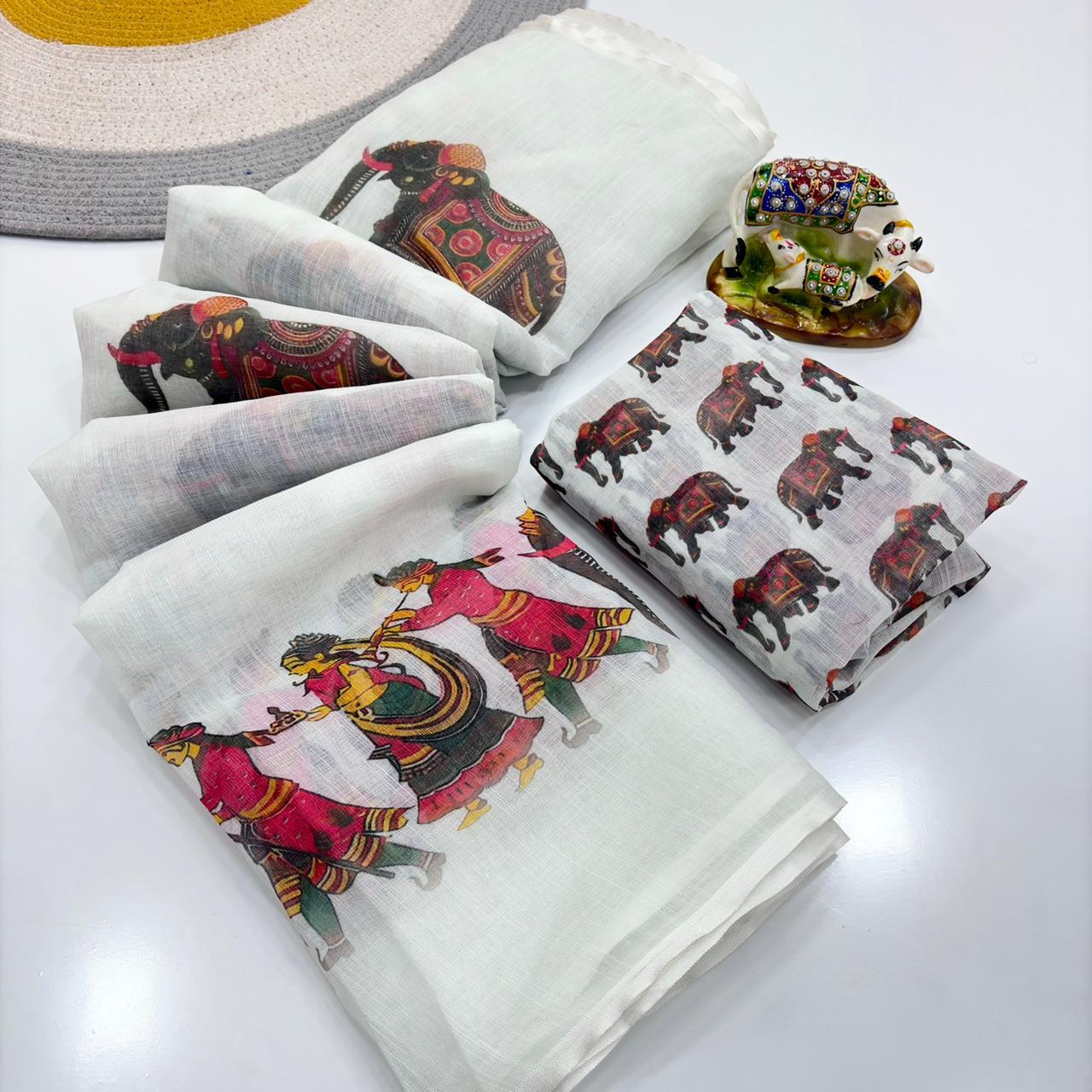 Women Floral Print Saree with Contrast Border