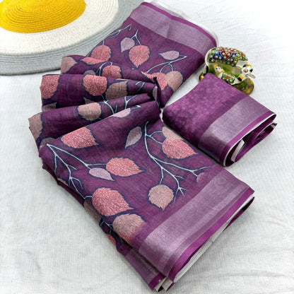 Women Floral Print Saree with Contrast Border