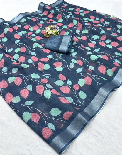 Women Floral Print Saree with Contrast Border
