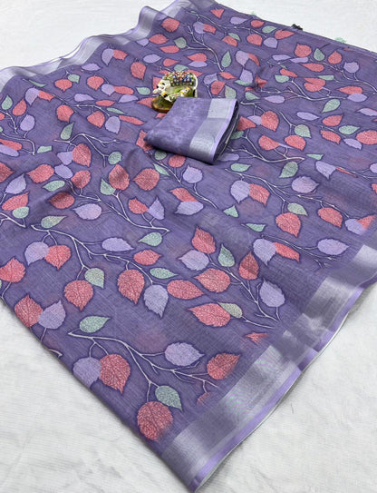 Women Floral Print Saree with Contrast Border