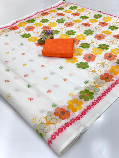 Women Floral Print Saree with Contrast Border