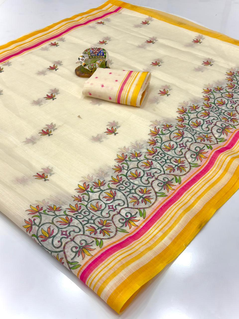 Women Floral Print Saree with Contrast Border