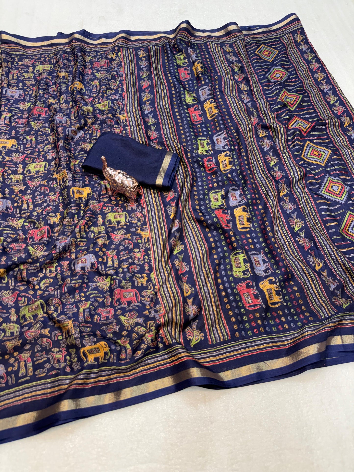 Women Printed Saree with Blouse Piece
