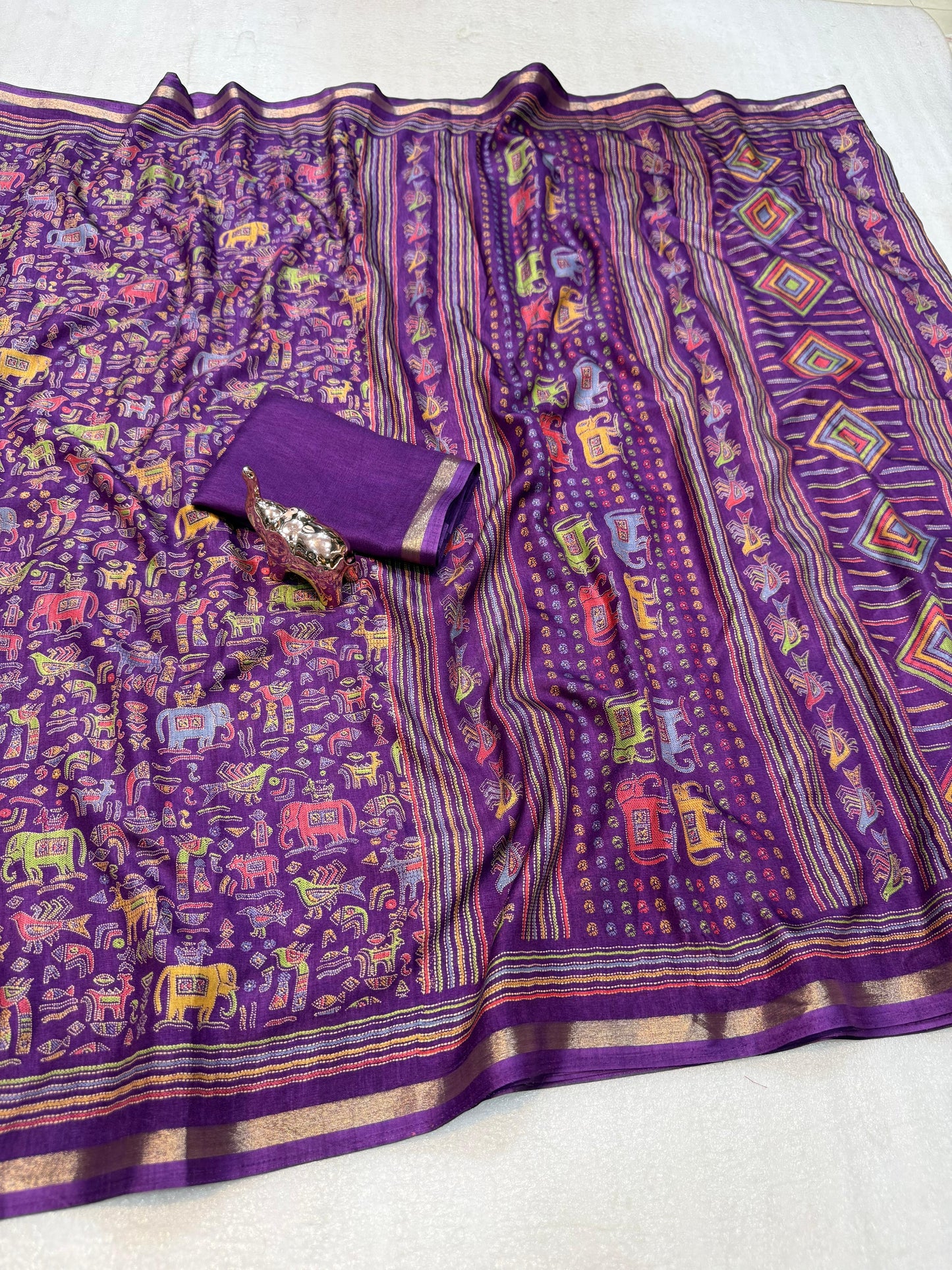 Women Printed Saree with Blouse Piece
