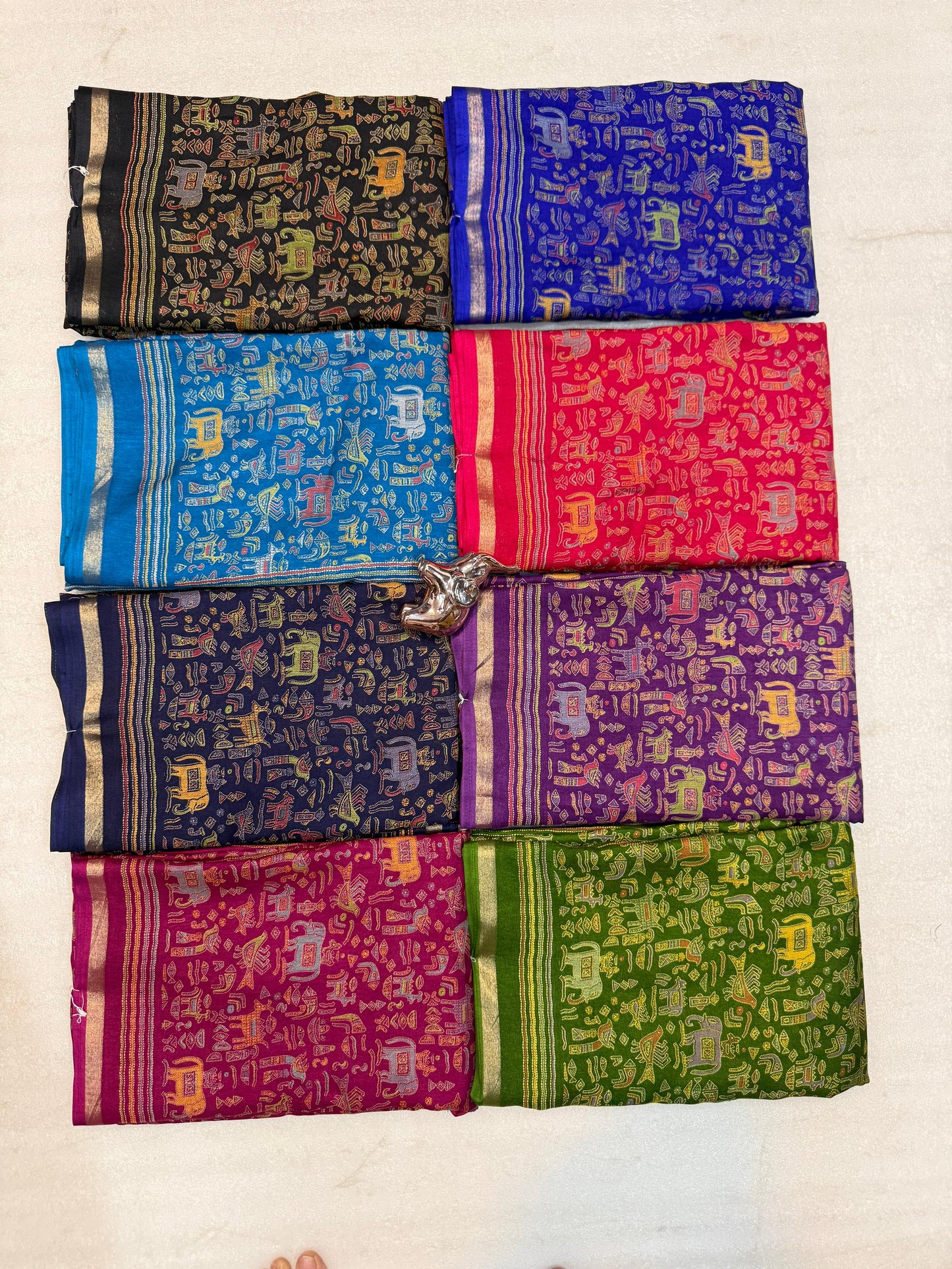 Women Printed Saree with Blouse Piece