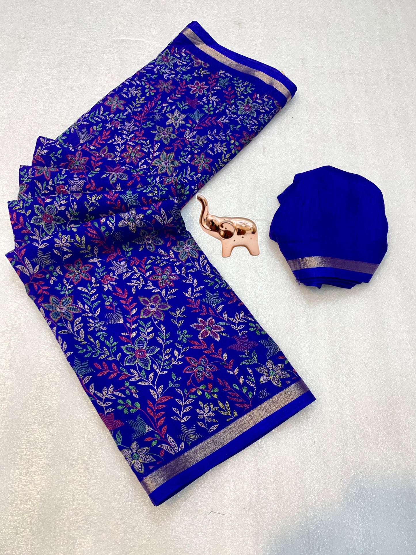 Women Ethnic Wear Printed Saree