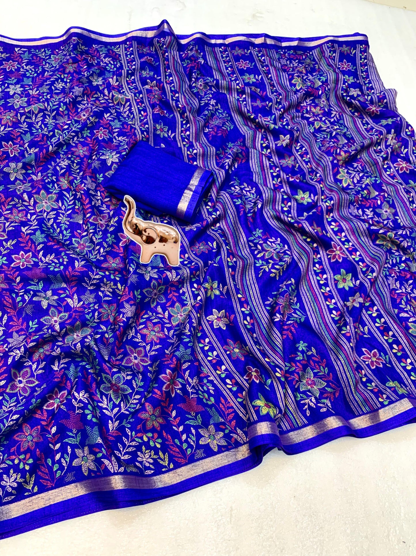 Women Ethnic Wear Printed Saree