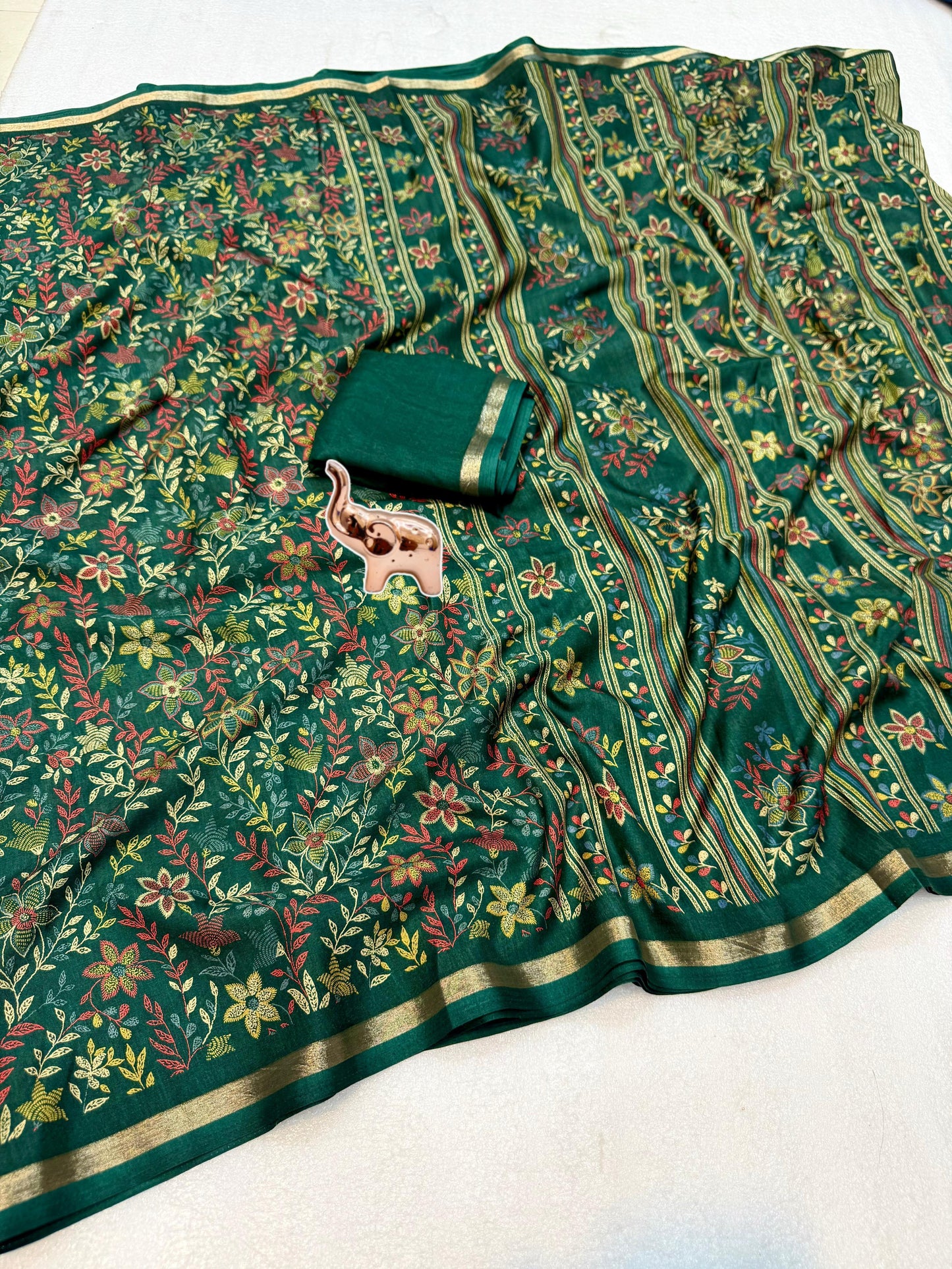 Women Ethnic Wear Printed Saree