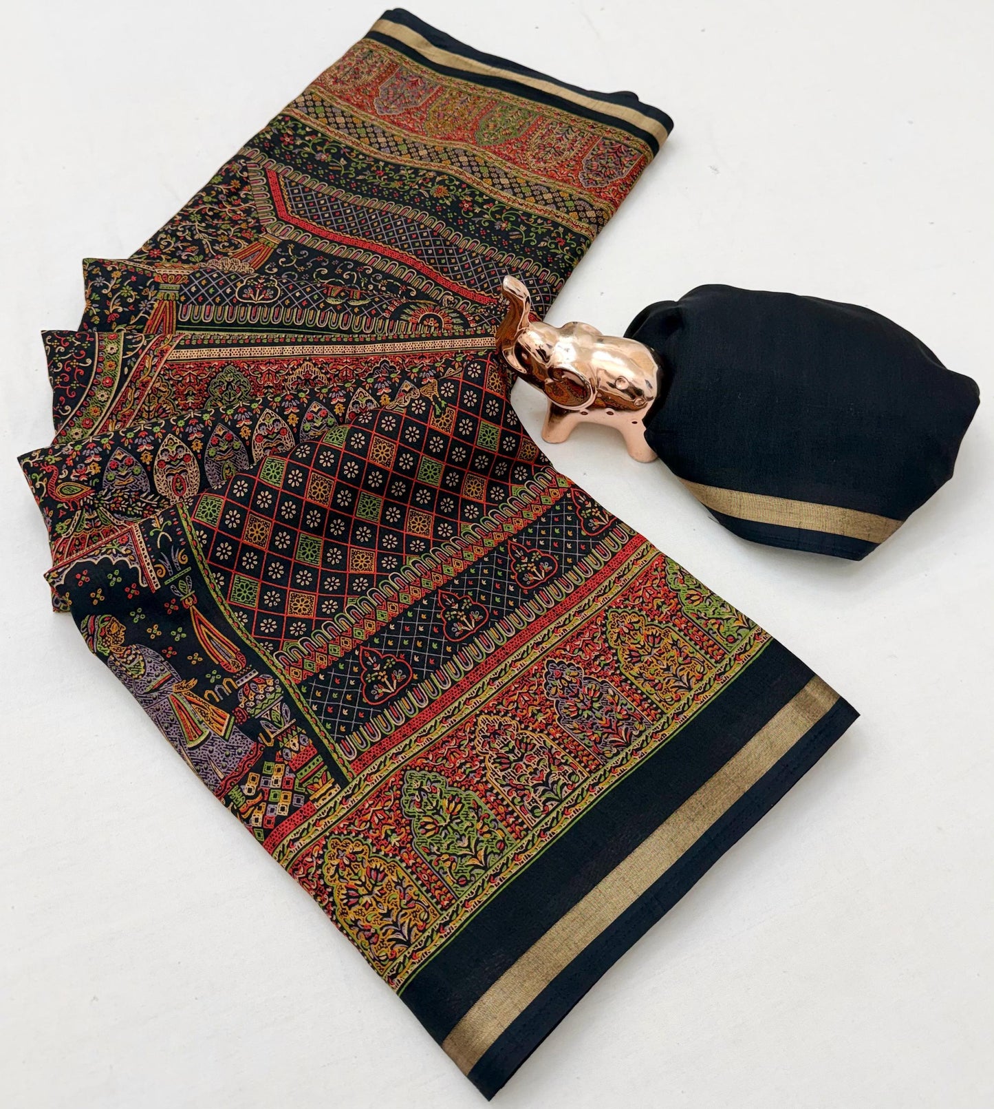 Women Printed Saree with Blouse Piece