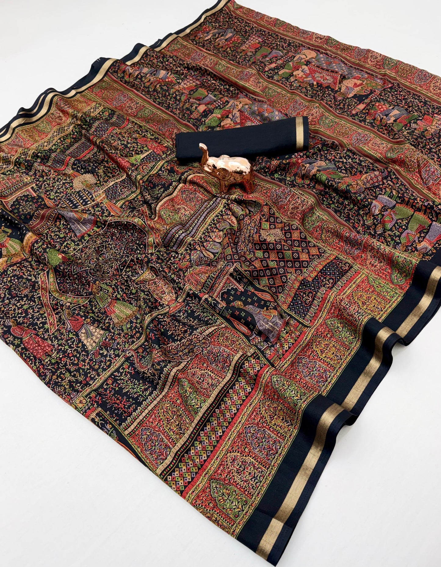 Women Printed Saree with Blouse Piece