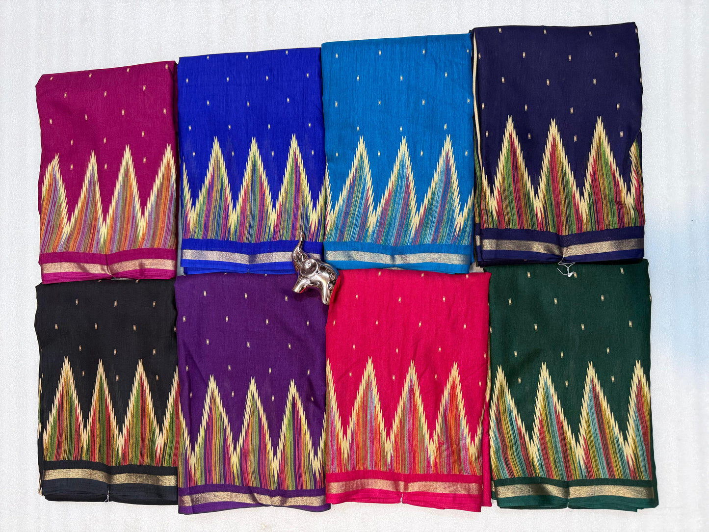 Women Printed Saree with Blouse Piece
