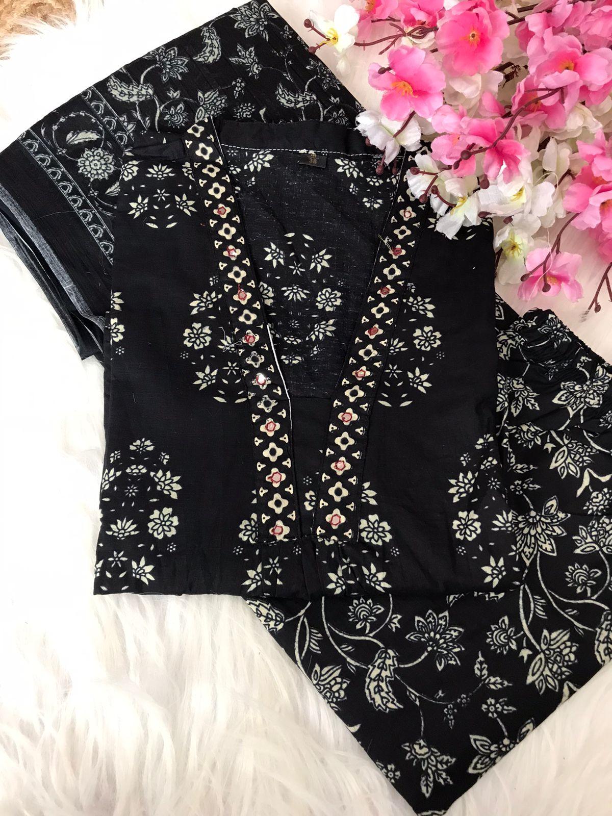 BLACK PRINTED ALINE KURTI SUIT