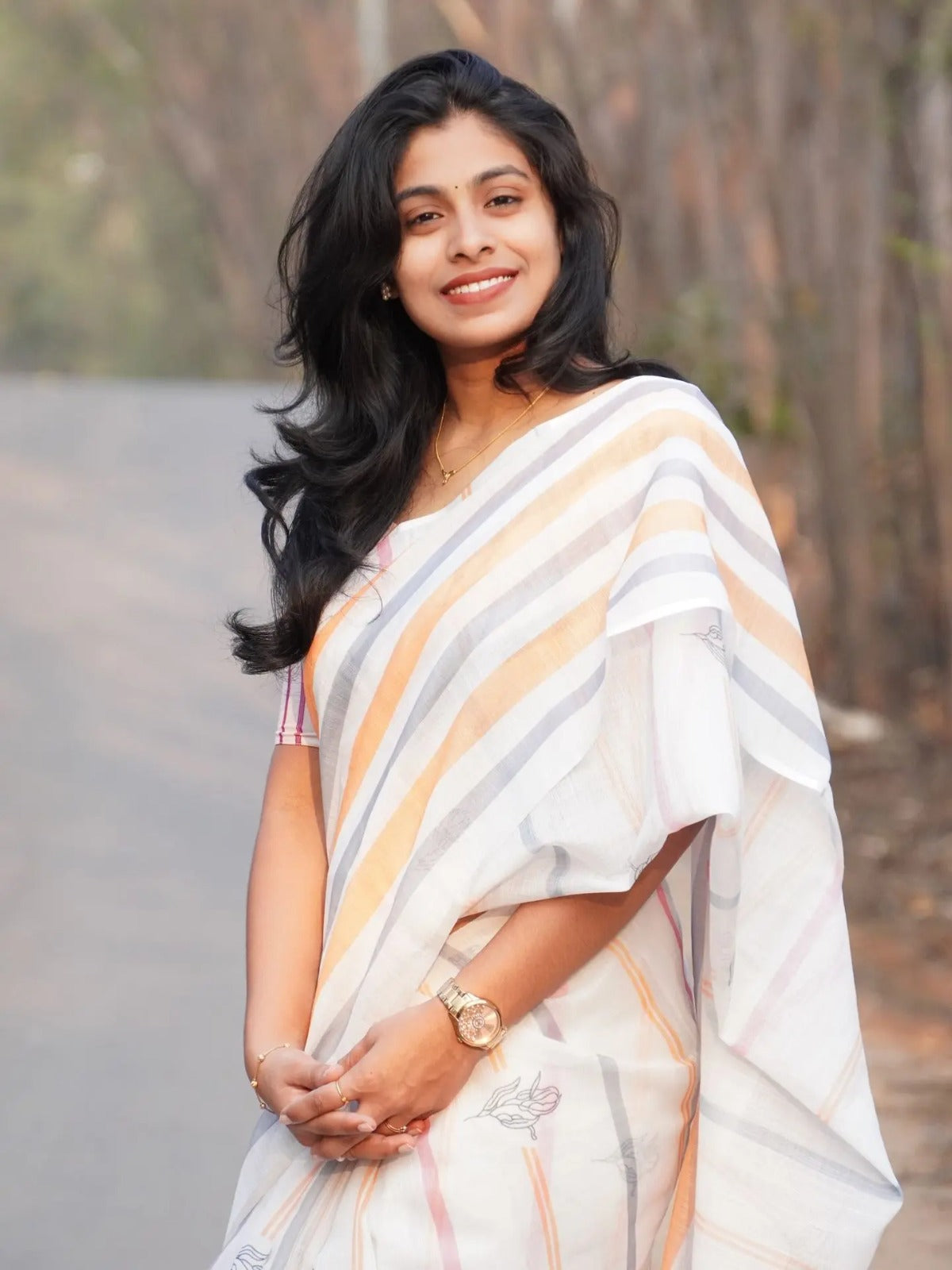 Elegant Digital Print Linen Saree with Blouse – 6.3 Mtr (Single Colour Catalog)