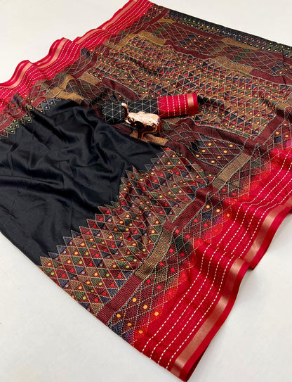 Soft Cotton Crape Printed Saree with Elegant Katha Thread Work border – 6.3 Meters