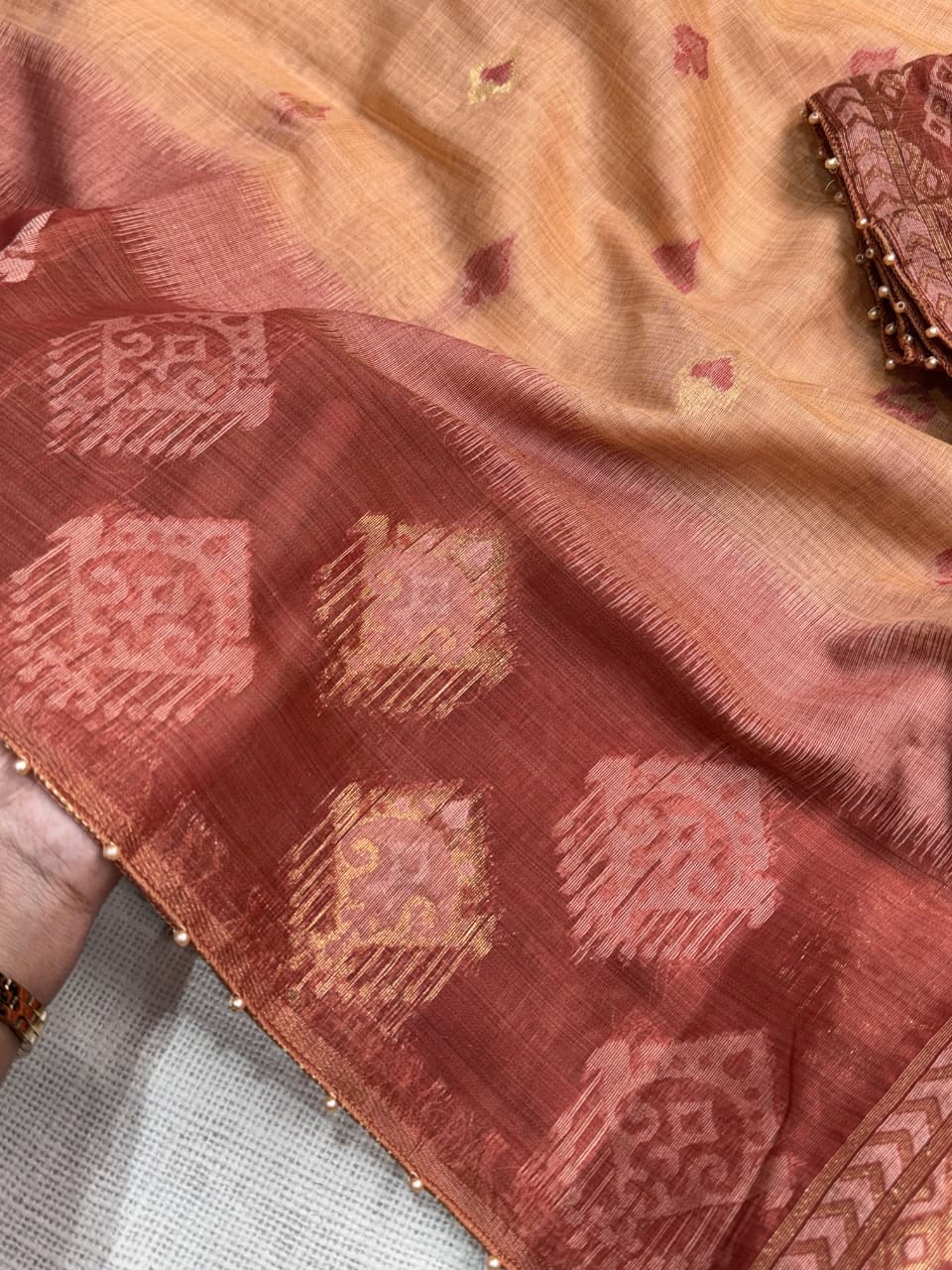 Cotton Linen Saree with Traditional Motifs, Contrast Border and Pallu, 6.3 Metres with Running Blouse for Festive Wear