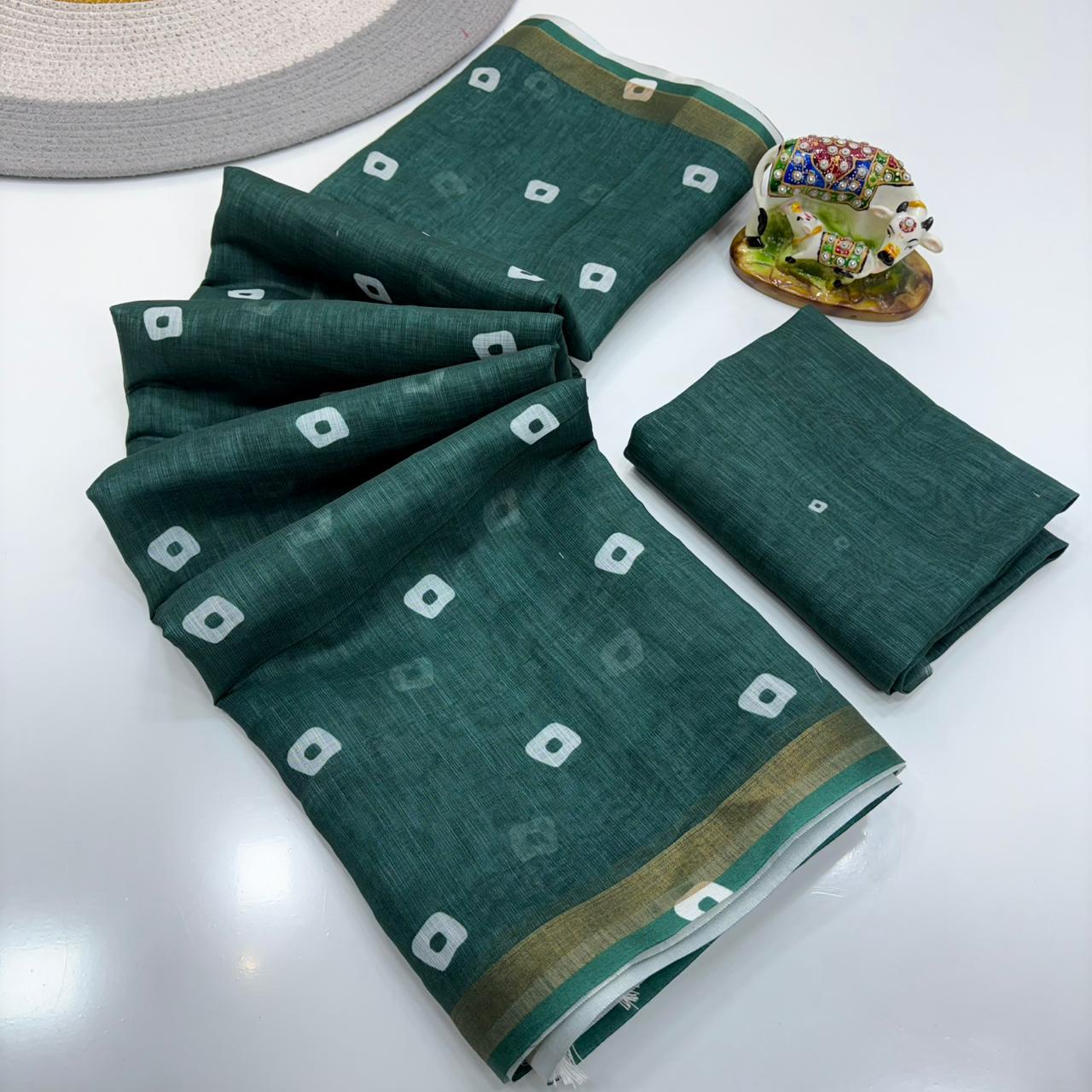 Women Printed Saree with Blouse Piece