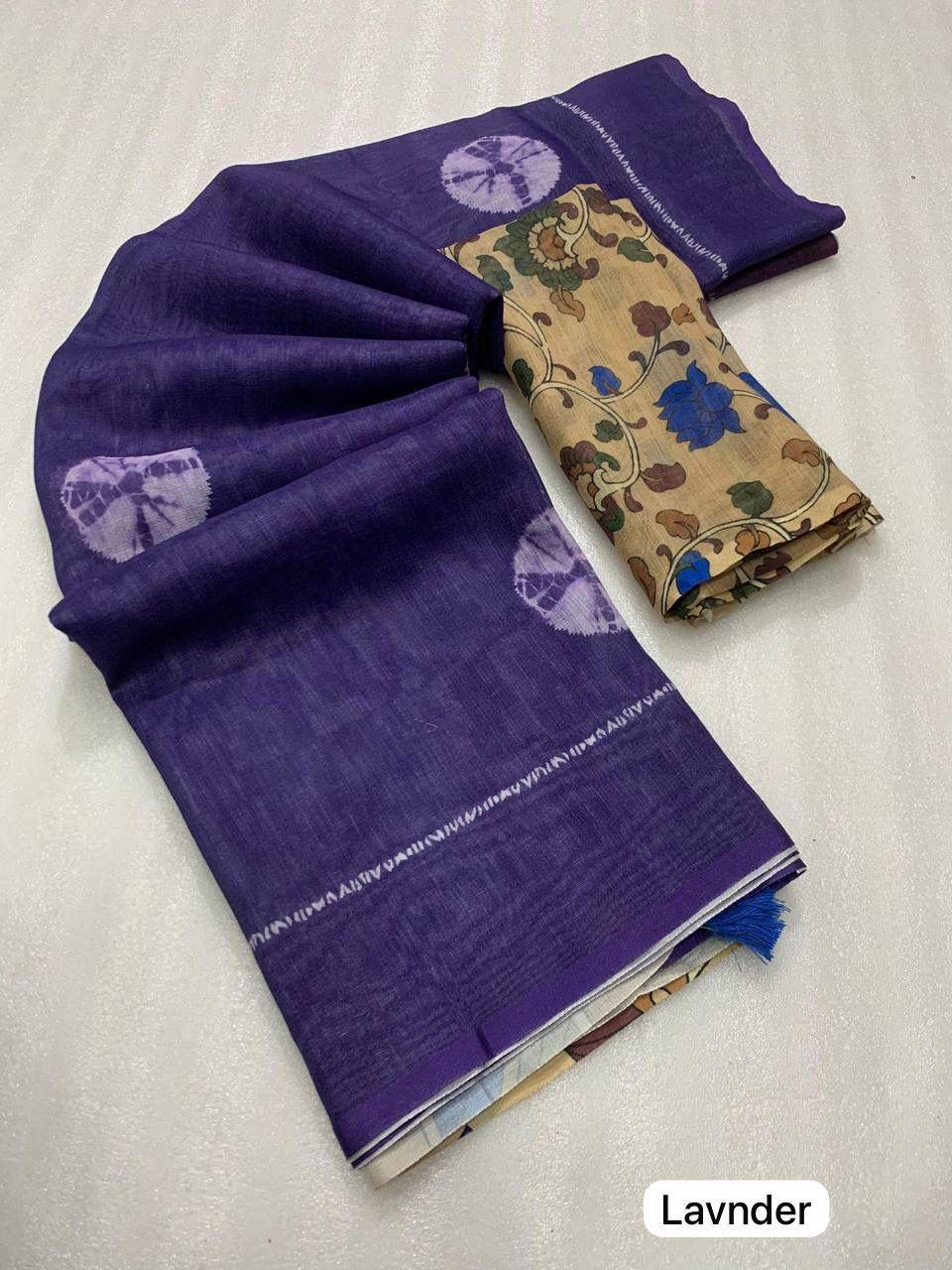 Women Floral Print Saree with Contrast Border