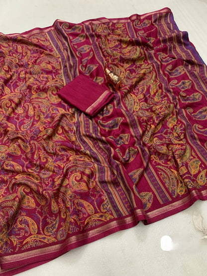Women Paisley Print Saree with Contrast Border