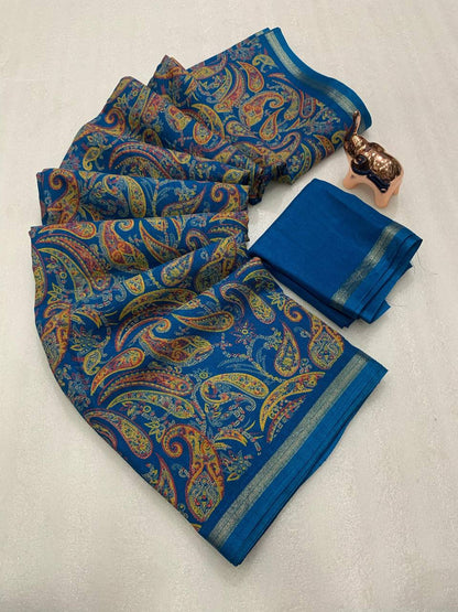 Women Paisley Print Saree with Contrast Border
