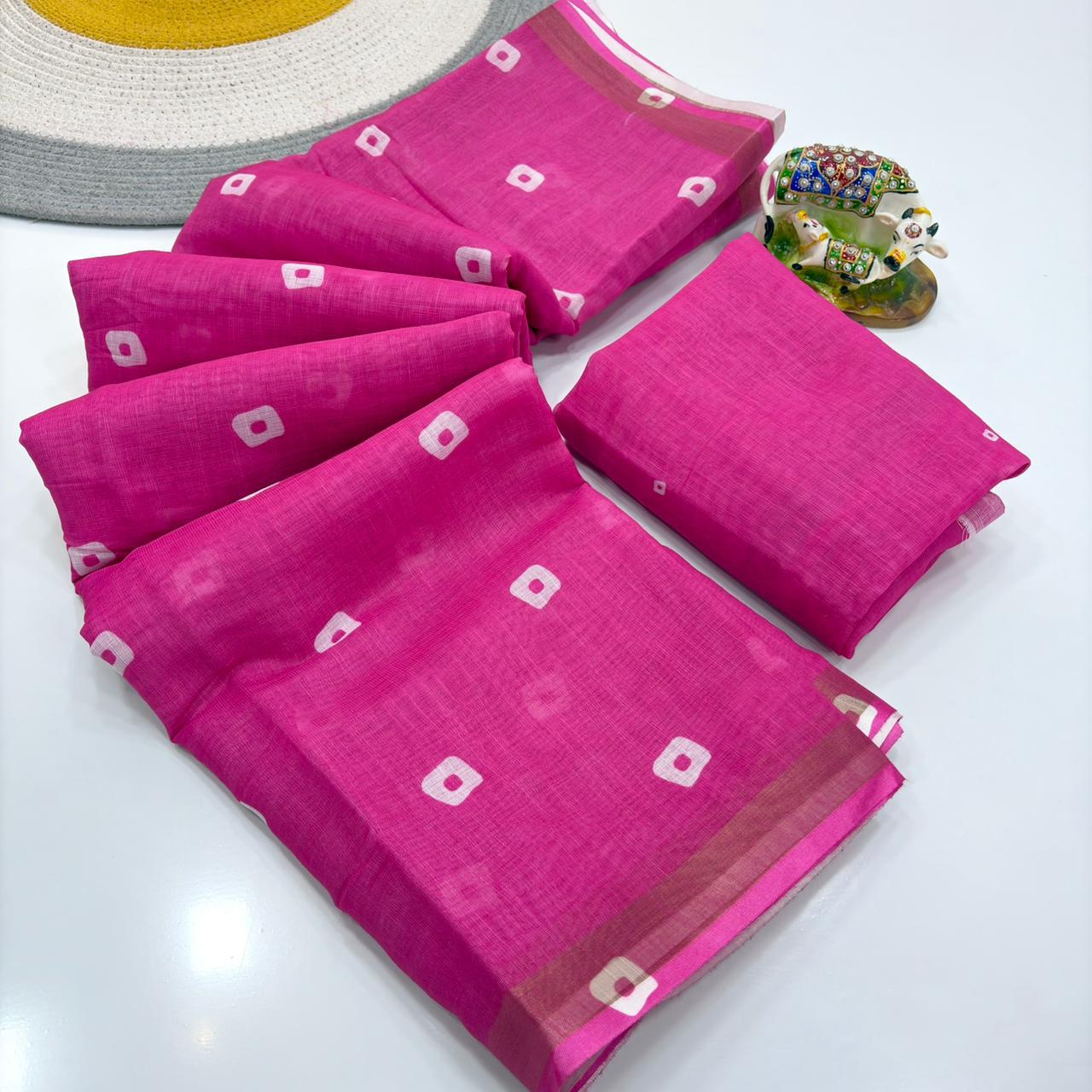 Women Printed Saree with Blouse Piece