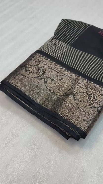 Floral Printed Cotton Blend Saree with Silver Zari Border & Tassel Pallu – Elegant Daily Wear