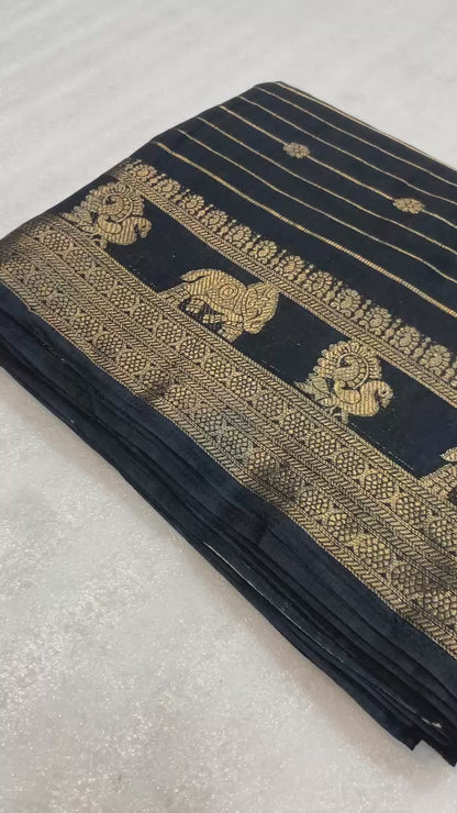 Heavy Cotton Silk Print Saree with Woven Border & Butti Blouse
