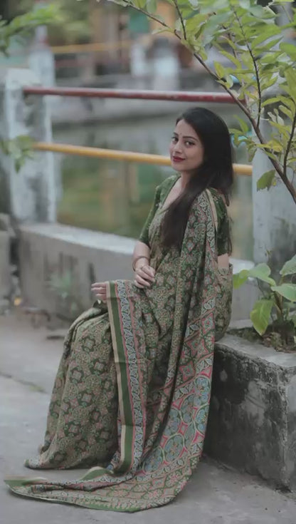 Ajrakh Print Soft Cotton-Feel Saree with blouse – 6.3 Meters