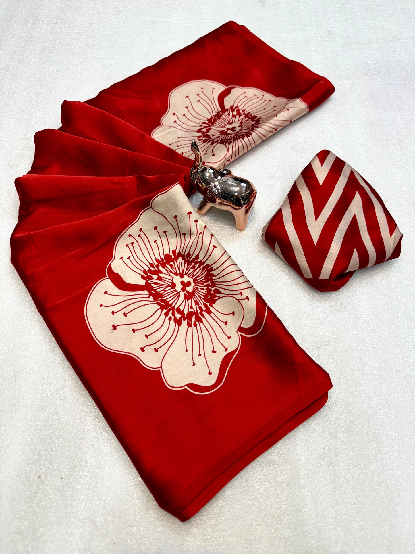 KUDOS | Modal satin floral printed saree